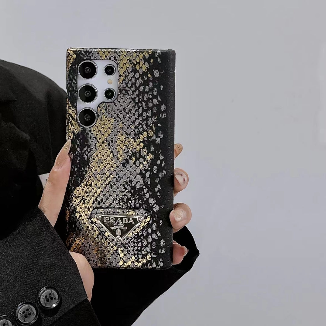 Snake Pattern Samsung Case - A Blend of Style and Protection