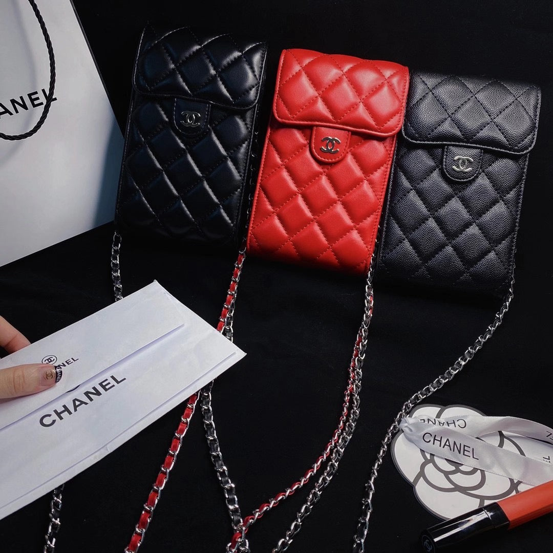 Chanel Luxury Phone Pouch Handbag - Black Quilted Leather